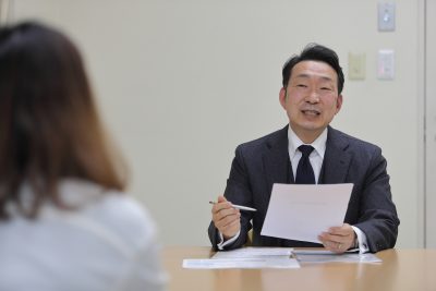 採用活動にハートをそえて <br>あなたにお会いできるのを 楽しみにしています。